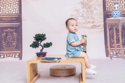 中国台湾孕妇尖肚子和圆肚子